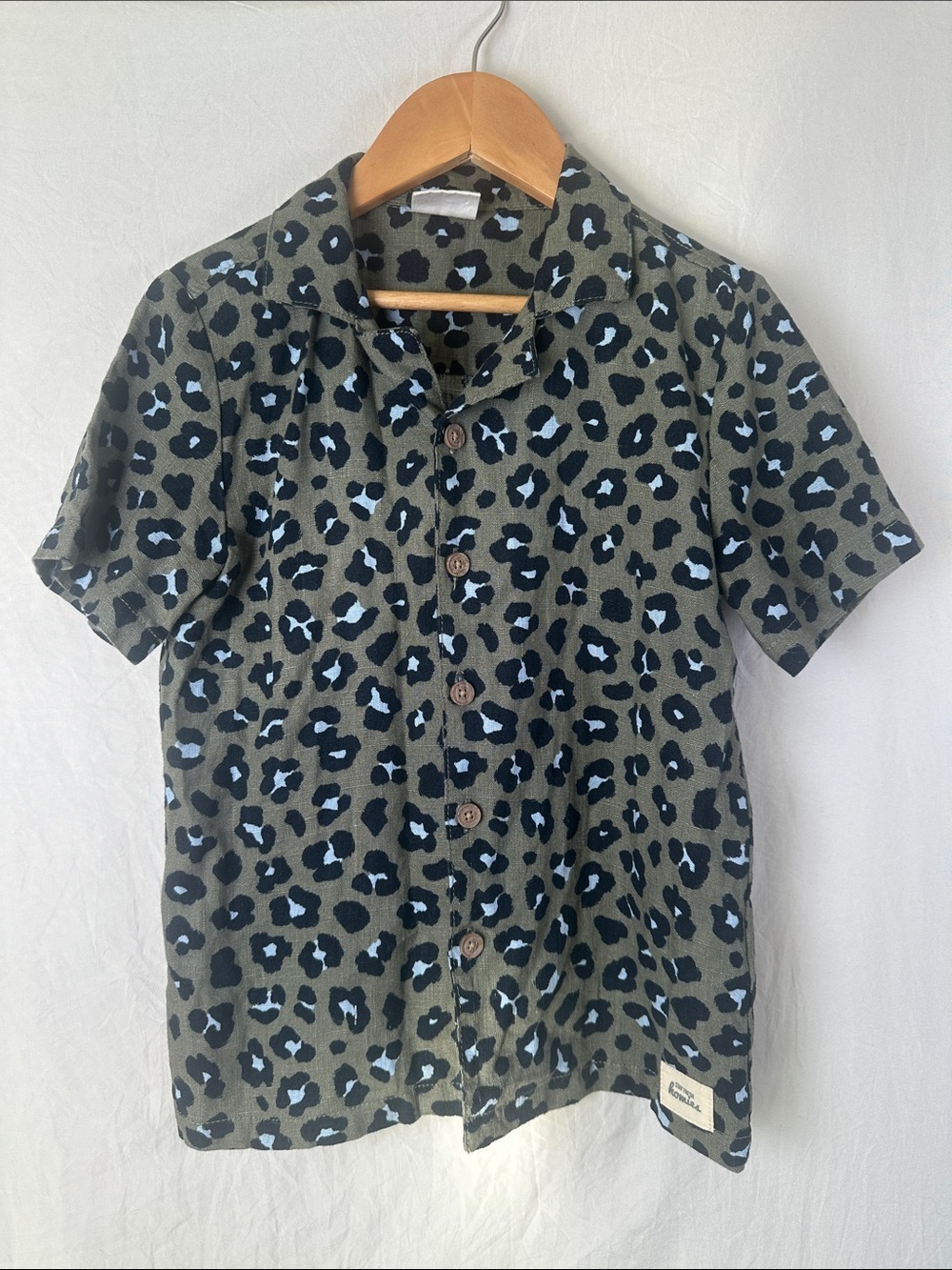 Men's Olive Leopard Print Short-Sleeve Button-Down Shirt